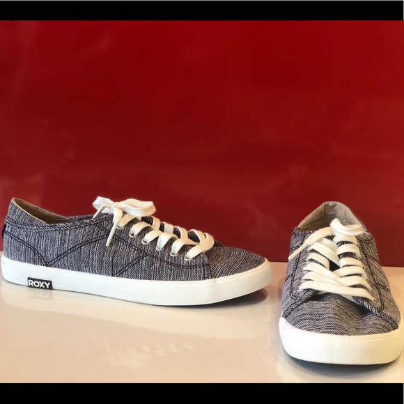 Roxy Shoes - Roxy keds brand new tags on 7.5